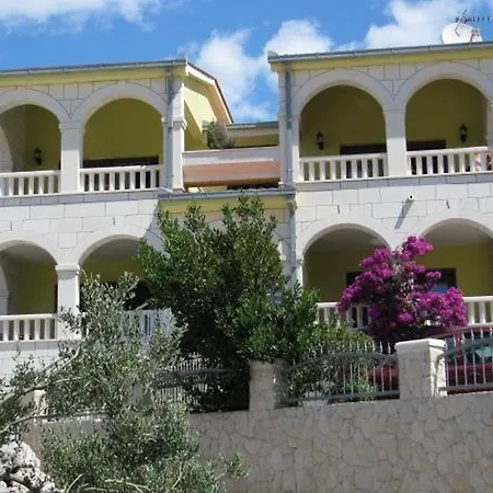 Appartamento In Kanica With Sea View, Terrace, Air Conditioning, Wifi 5168-2 Sevid