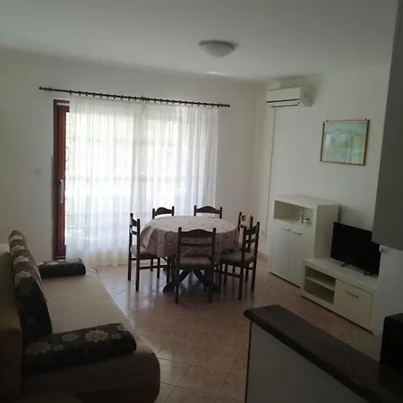 In Kanica With Sea View, Terrace, Air Conditioning, Wifi 5168-2 Sevid